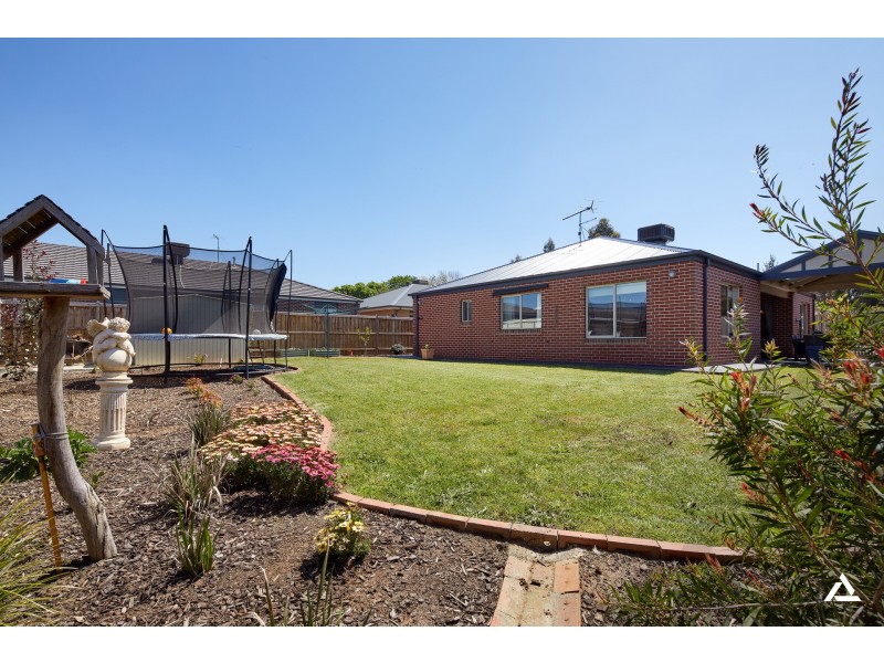 84 Mills Road, Warragul VIC 3820