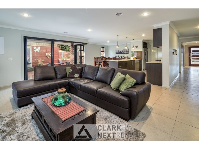 17 Todman Street, Drouin VIC 3818