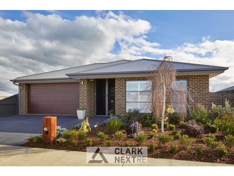 45 Crole Drive, Warragul VIC 3820