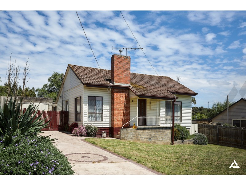 6 Pioneer Street, Warragul VIC 3820