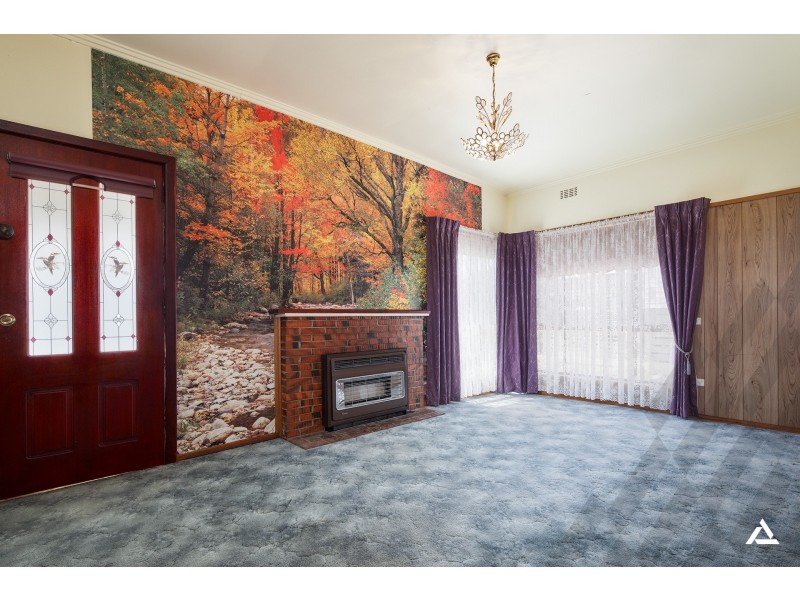 6 Pioneer Street, Warragul VIC 3820