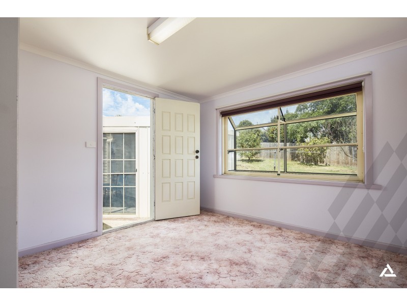 6 Pioneer Street, Warragul VIC 3820