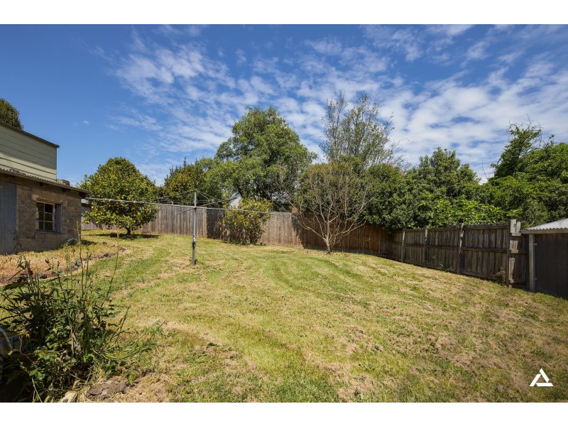 6 Pioneer Street, Warragul VIC 3820