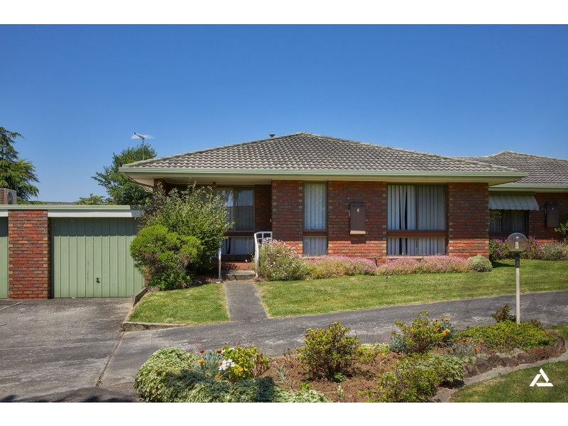 3/30 Young Street, Drouin VIC 3818