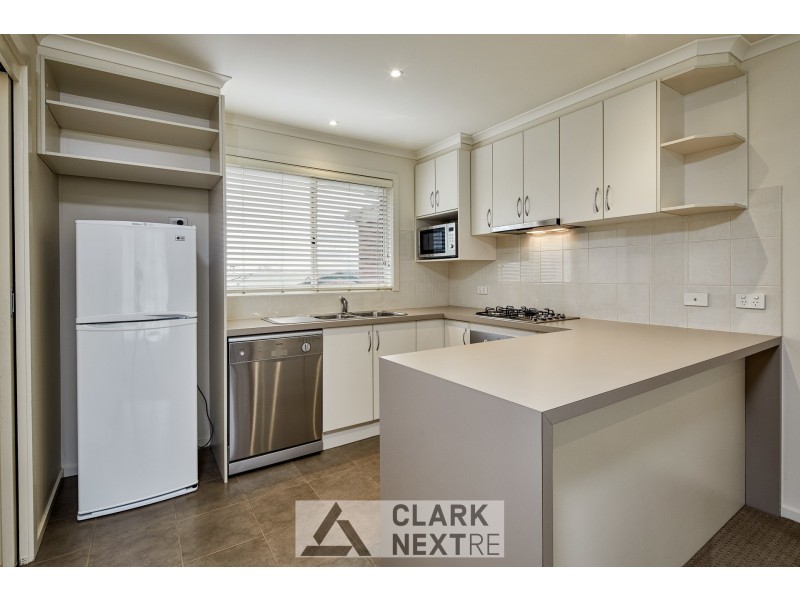 3/20-22 Lampard Road, Drouin VIC 3818