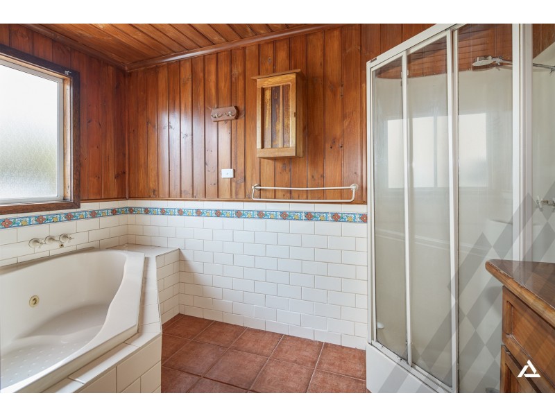 22 Paterson Street, Drouin East VIC 3818