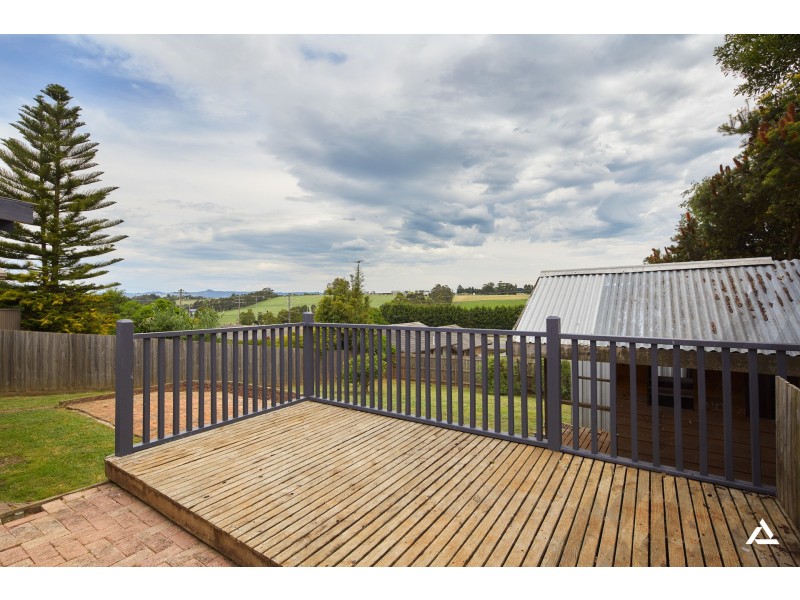 22 Paterson Street, Drouin East VIC 3818