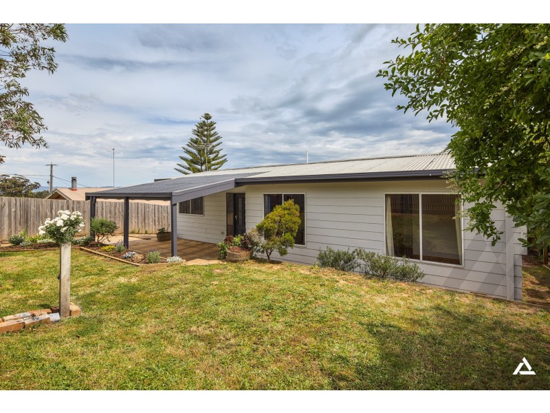 22 Paterson Street, Drouin East VIC 3818