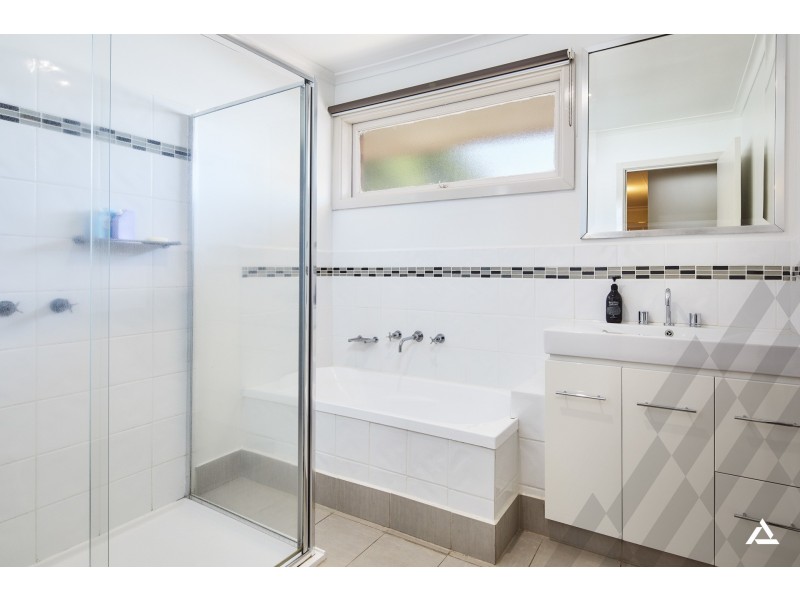 11 Edinburgh Street, Warragul VIC 3820