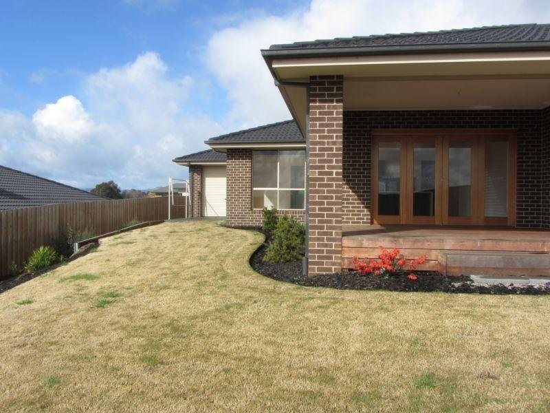 11 Paulan Court, Warragul VIC 3820