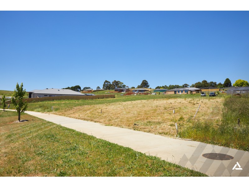 6 Emberwood Road, Warragul VIC 3820