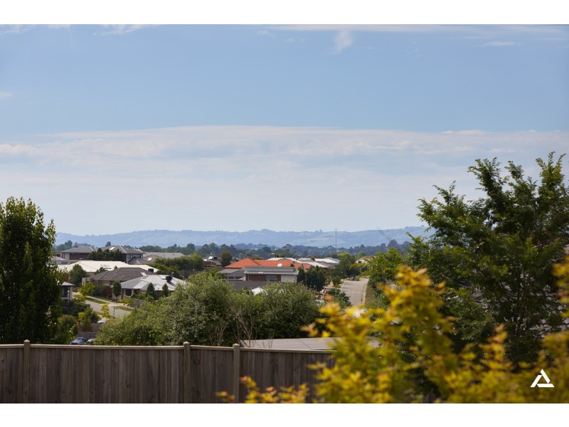 15 Highland Way, Warragul VIC 3820