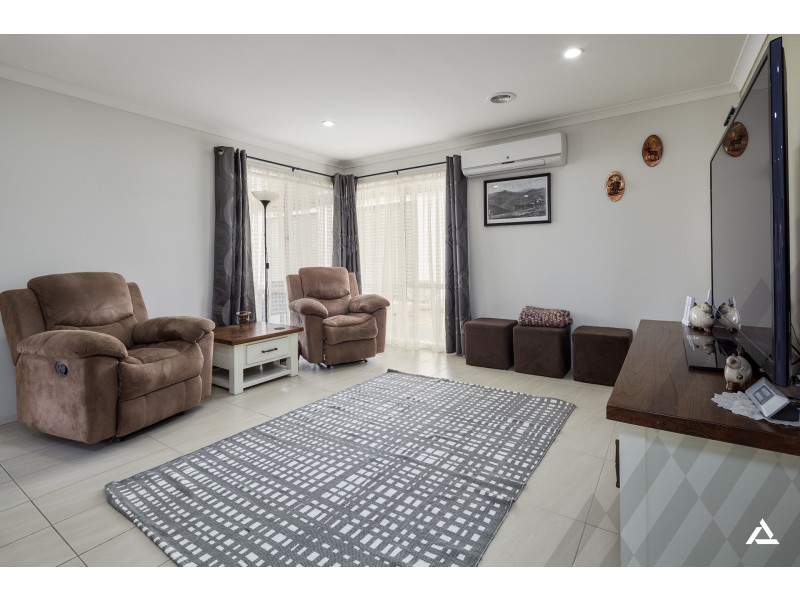 15 Highland Way, Warragul VIC 3820