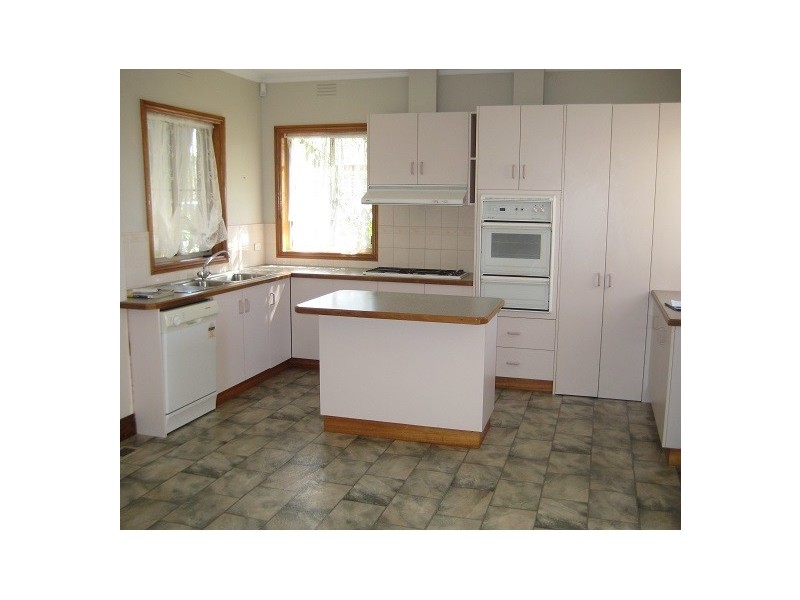 155 Sutton Street, Warragul VIC 3820