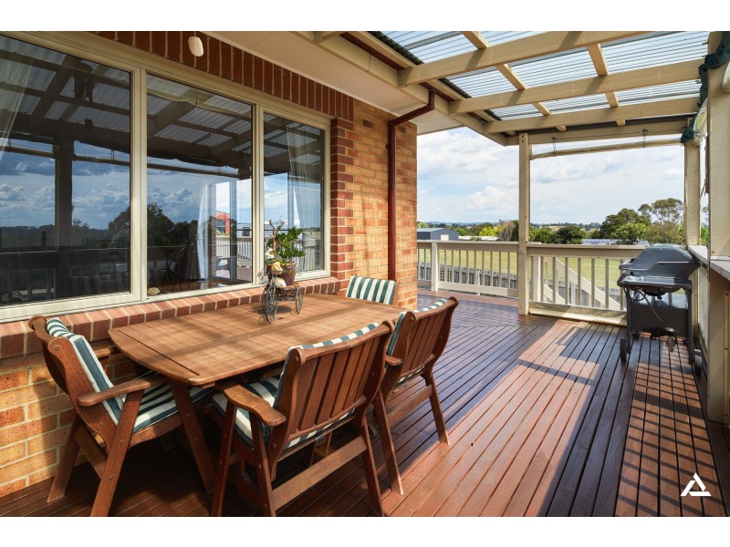 12 Munro Street, Warragul VIC 3820