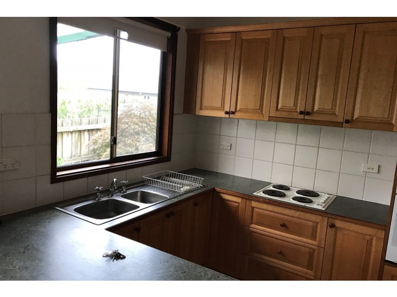 9 Davies Street, Warragul VIC 3820