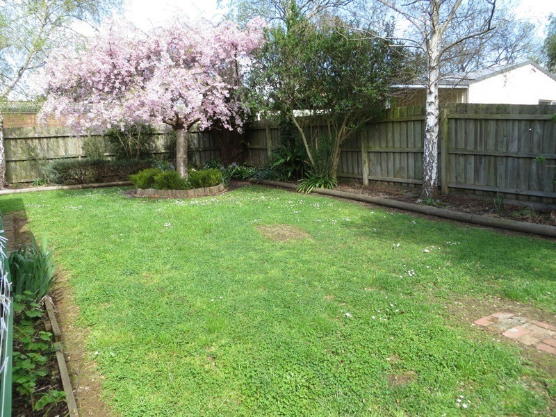 9 Davies Street, Warragul VIC 3820