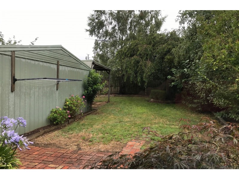 9 Davies Street, Warragul VIC 3820