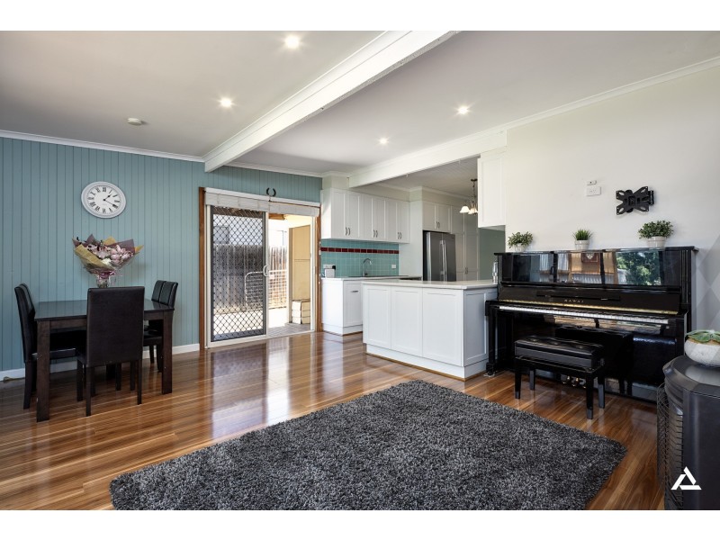 16 Buln Buln Road, Drouin VIC 3818