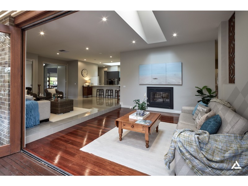 6 Cedarwood Drive, Warragul VIC 3820