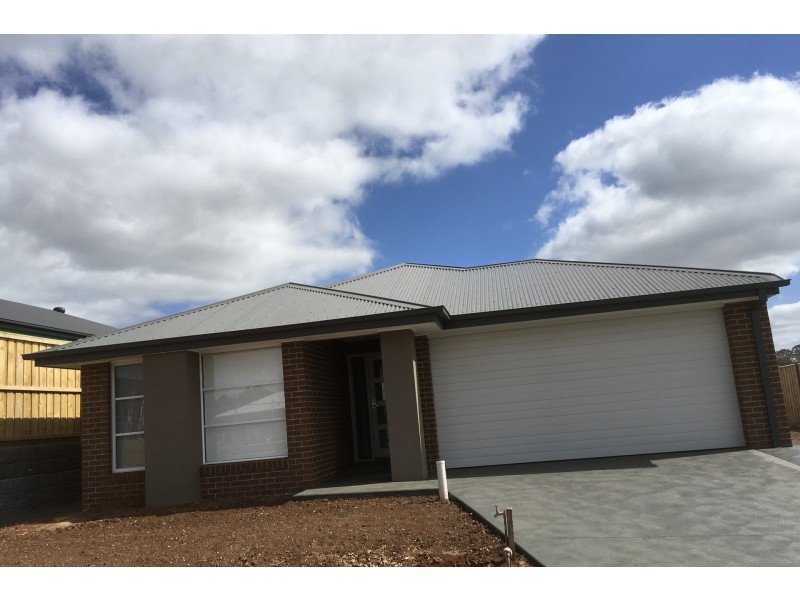 5 Cumberland Avenue, Warragul VIC 3820