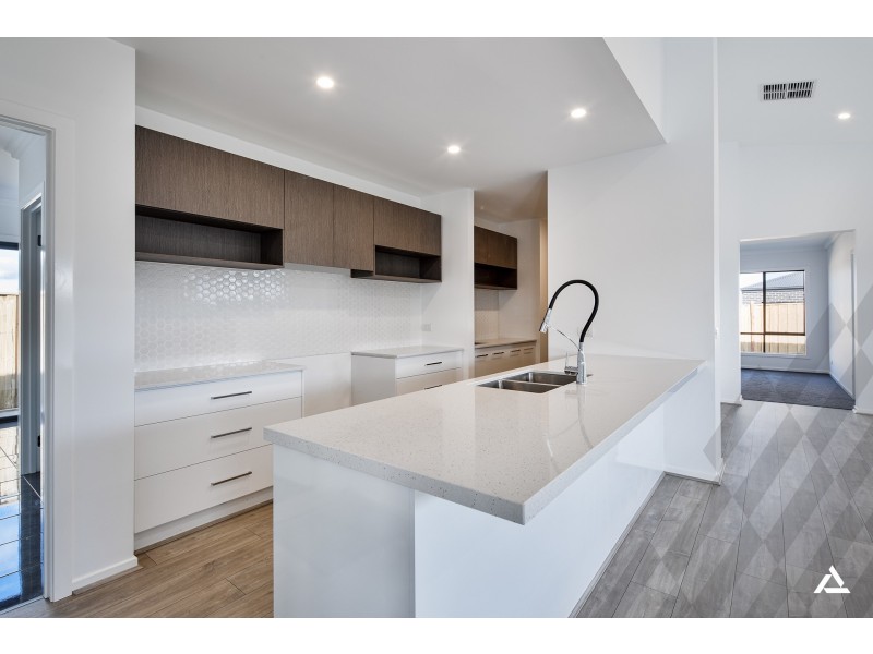 115 Emberwood Road, Warragul VIC 3820