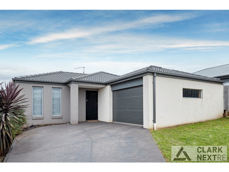 5 Leigh Court, Drouin VIC 3818