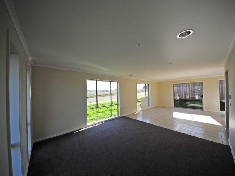 51 Steward Street, Warragul VIC 3820