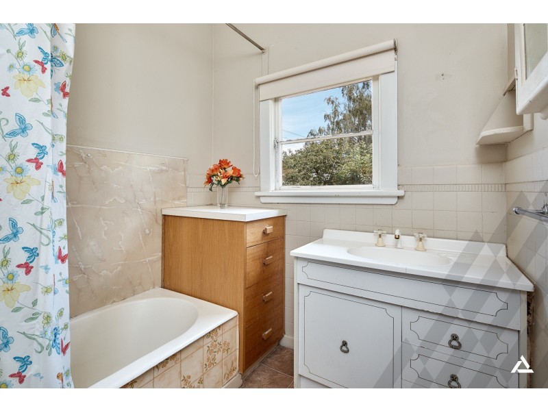 37 Church Street, Drouin VIC 3818