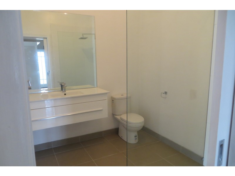 221 Princes Way, Drouin VIC 3818
