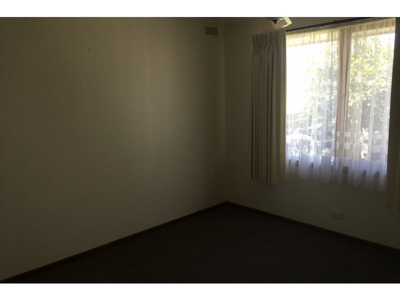 2/15 Clifford Street, Warragul VIC 3820
