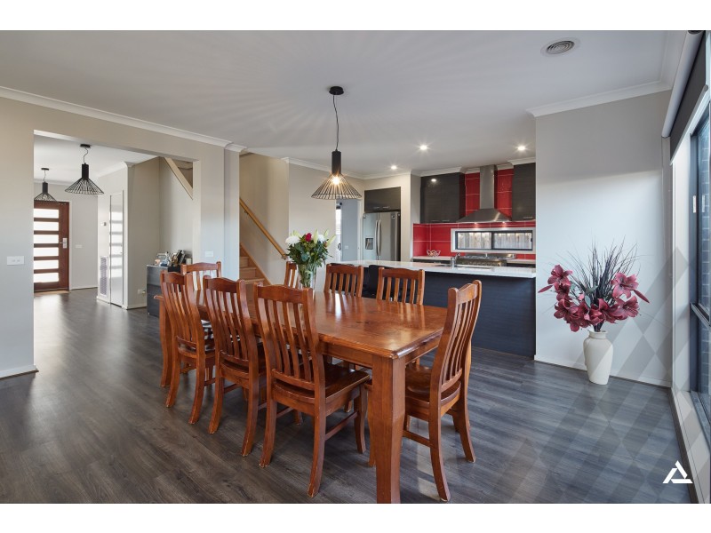 13 Cromwell Road, Warragul VIC 3820