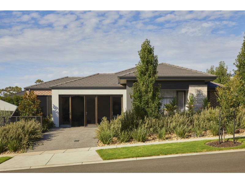 7 Hillgrove Close, Warragul VIC 3820
