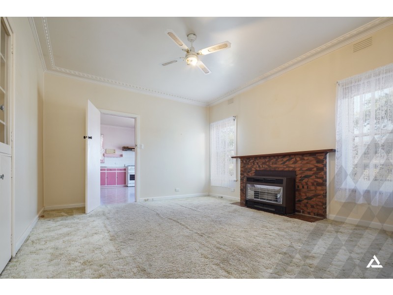 23 Young Street, Drouin VIC 3818