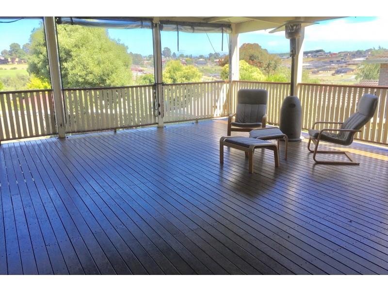 37 Darnum Street, Drouin VIC 3818