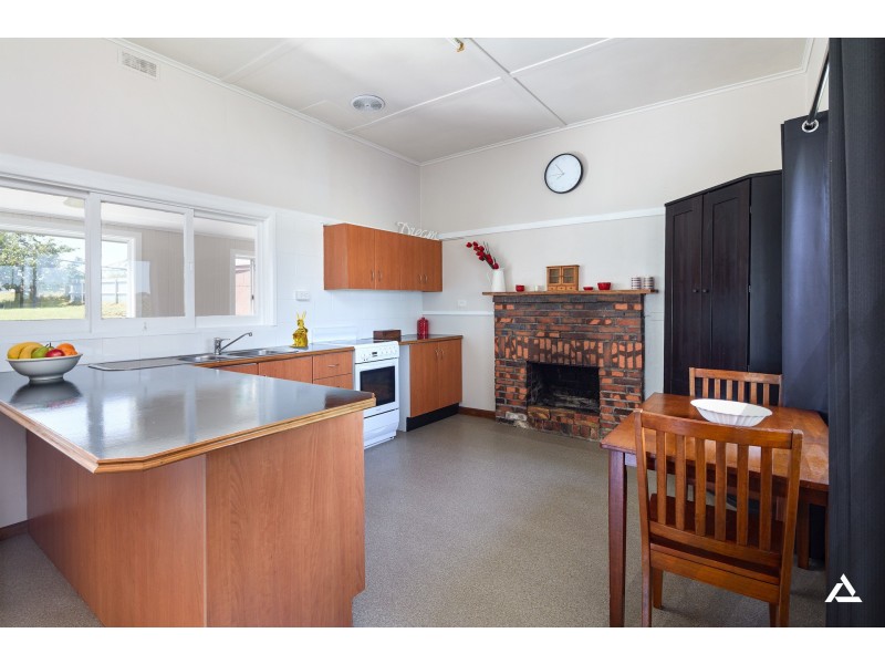 12 Drouin Road, Poowong VIC 3988