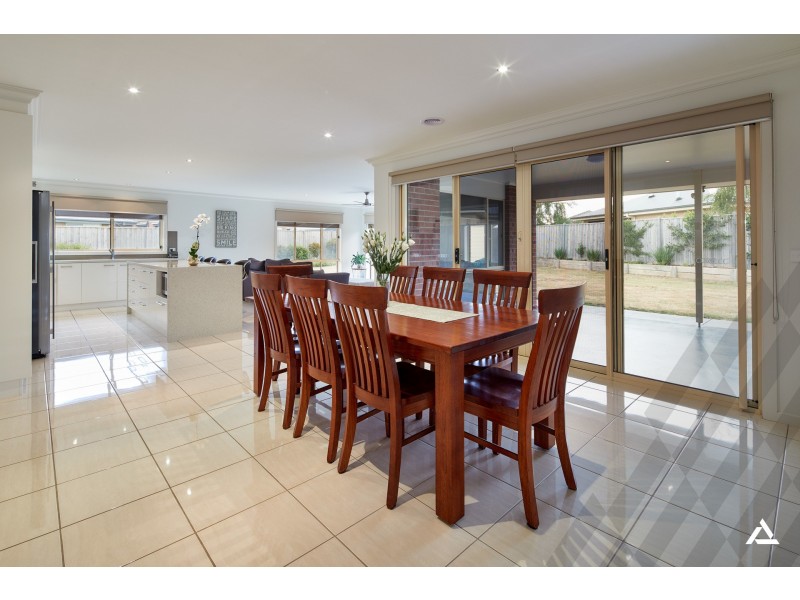 6 Hawkesburn Court, Warragul VIC 3820