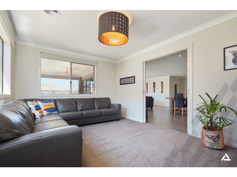 15 Crole Drive, Warragul VIC 3820