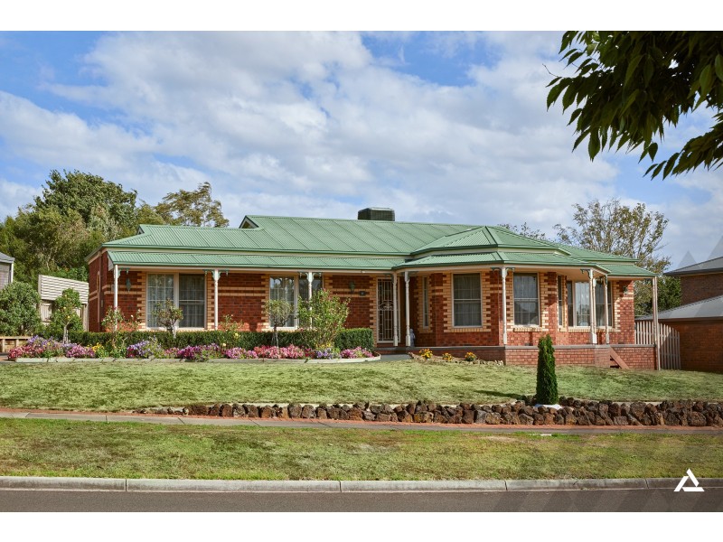6 Eade Avenue, Warragul VIC 3820