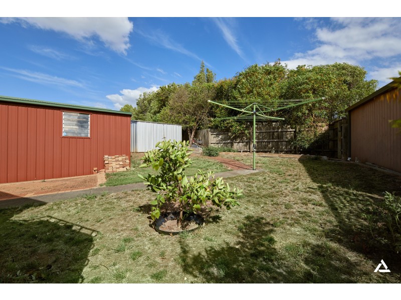 6 Eade Avenue, Warragul VIC 3820