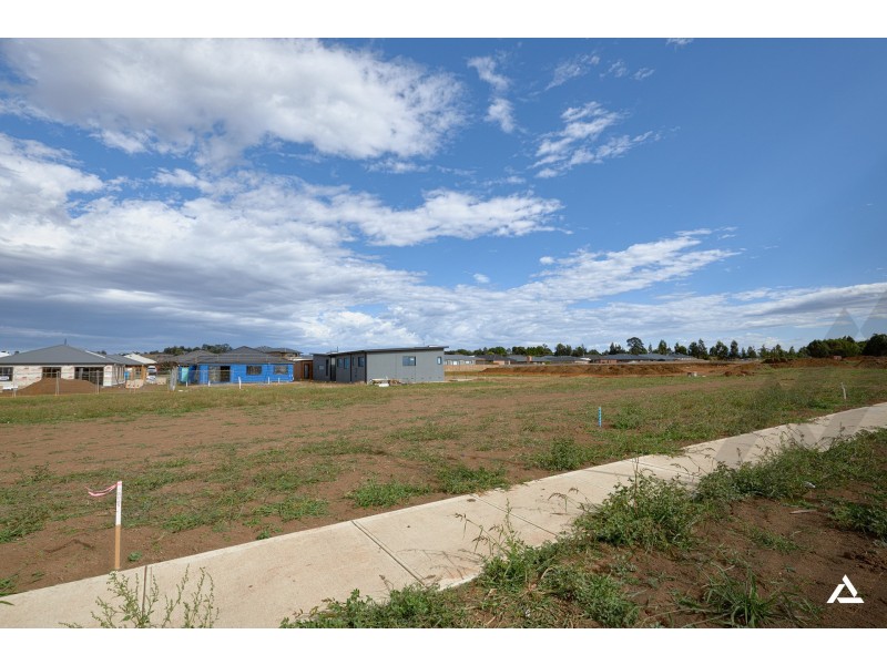 53/ Coventry Drive, Warragul VIC 3820