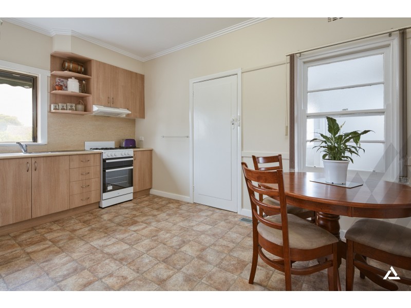 20 Centre Avenue, Warragul VIC 3820