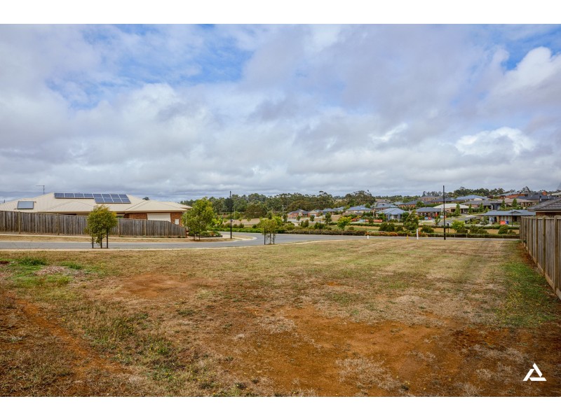 16 Williandra Circuit, Warragul VIC 3820