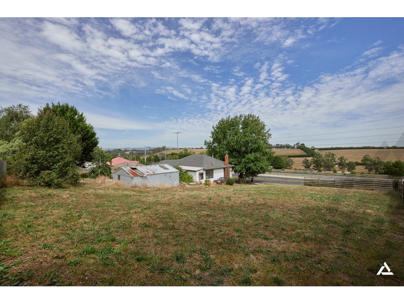 1573 Princes Way, Drouin East VIC 3818