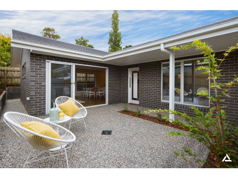 2/4 Koroit Street, Warragul VIC 3820