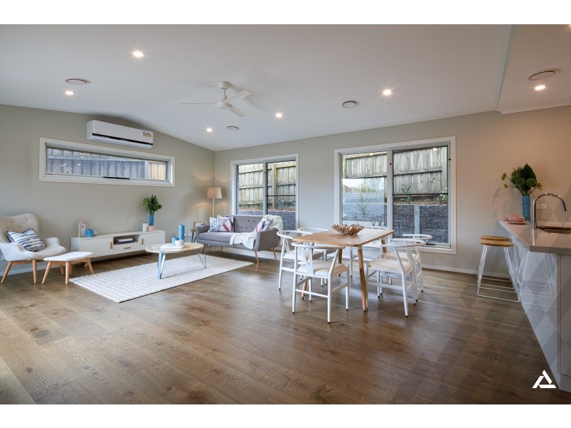 2/4 Koroit Street, Warragul VIC 3820