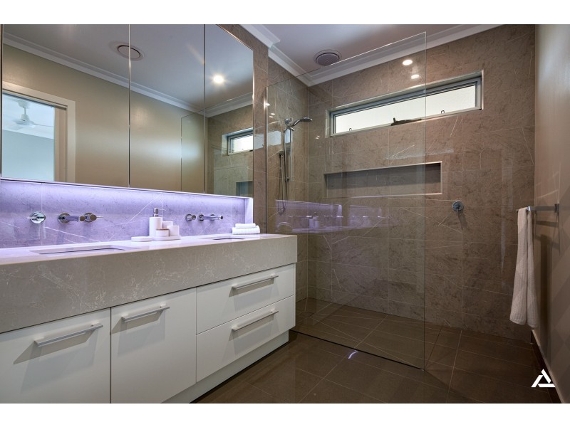 2/4 Koroit Street, Warragul VIC 3820