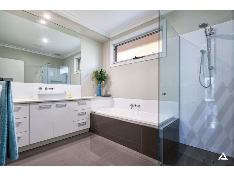 2/4 Koroit Street, Warragul VIC 3820