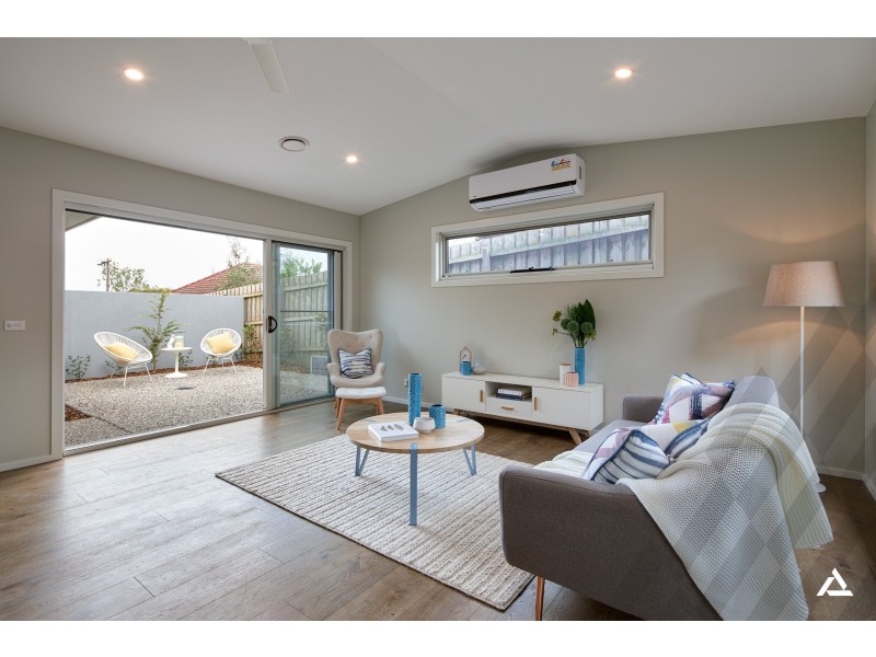 2/4 Koroit Street, Warragul VIC 3820