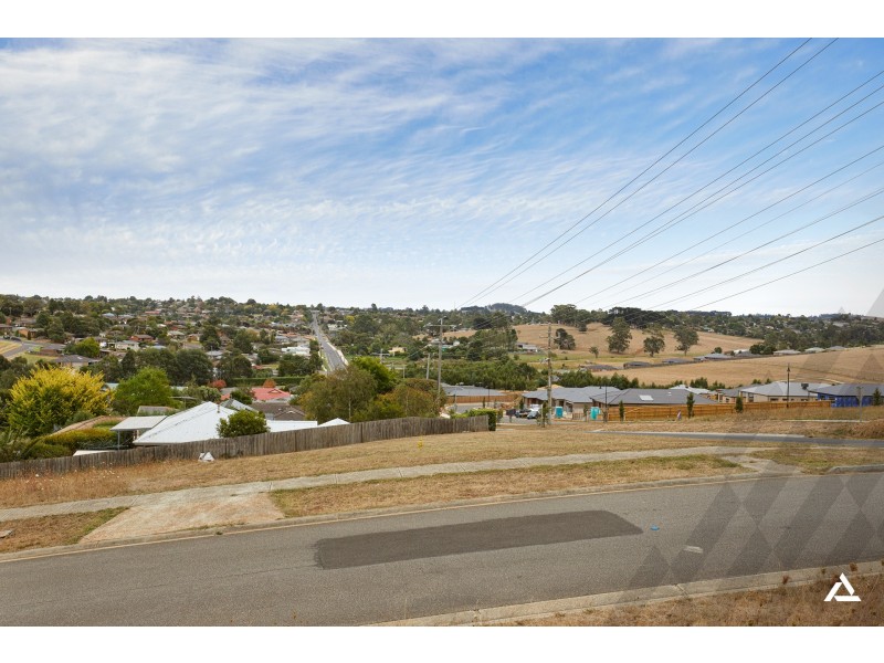 2 Bladen Street, Warragul VIC 3820